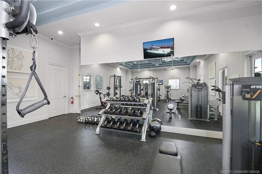 Move-in ready, NEW construction by TRUST HOMES. This 3/2/2/ lake - photo 55