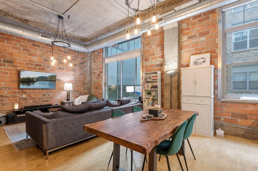 Welcome to Sexton Lofts, a charming piece of history built in - photo 10