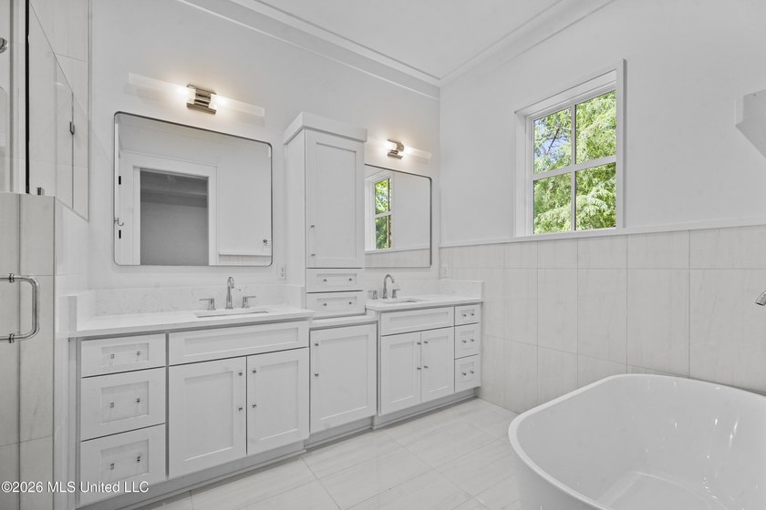 You know that one house that just feels like a coastal getaway - photo 19