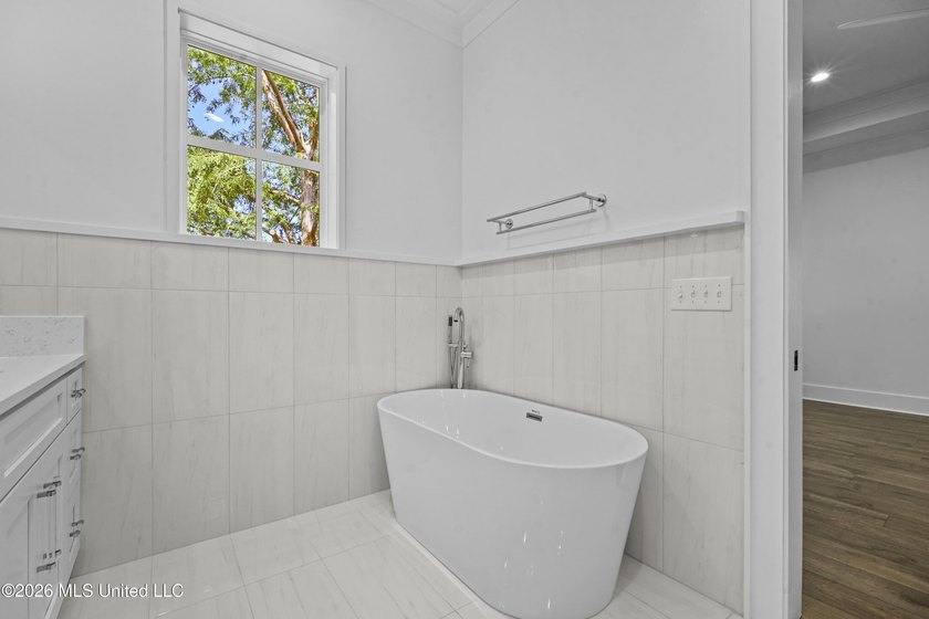 You know that one house that just feels like a coastal getaway - photo 20