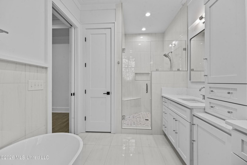 You know that one house that just feels like a coastal getaway - photo 21