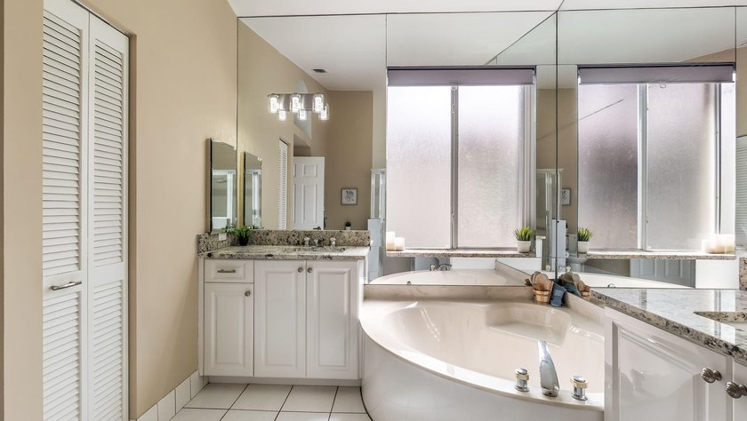 Welcome to your private retreat in the highly sought-after gated - photo 21