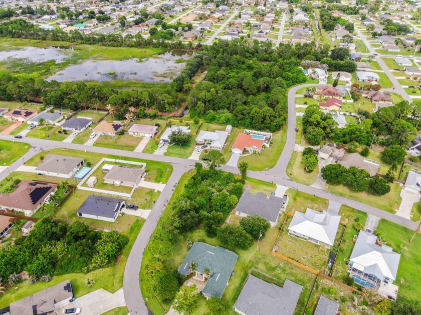Discover a great opportunity in Port St. Lucie with this - photo 6