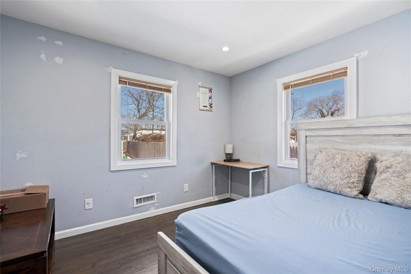 Welcome home to this beautifully maintained 4 bedroom, 2 full - photo 12