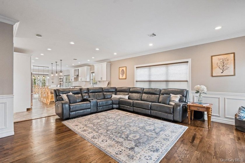 157 Walnut presents a rare opportunity to move right into a - photo 18