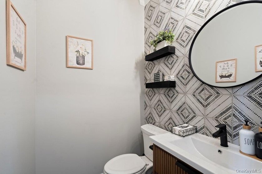 157 Walnut presents a rare opportunity to move right into a - photo 20
