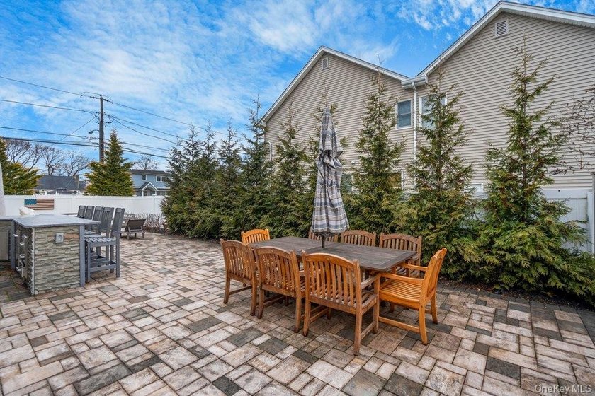 157 Walnut presents a rare opportunity to move right into a - photo 40