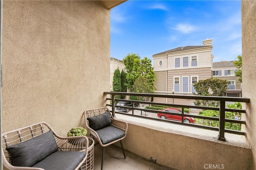 Welcome to Vantage at South Coast Metro, a gated townhome - photo 11
