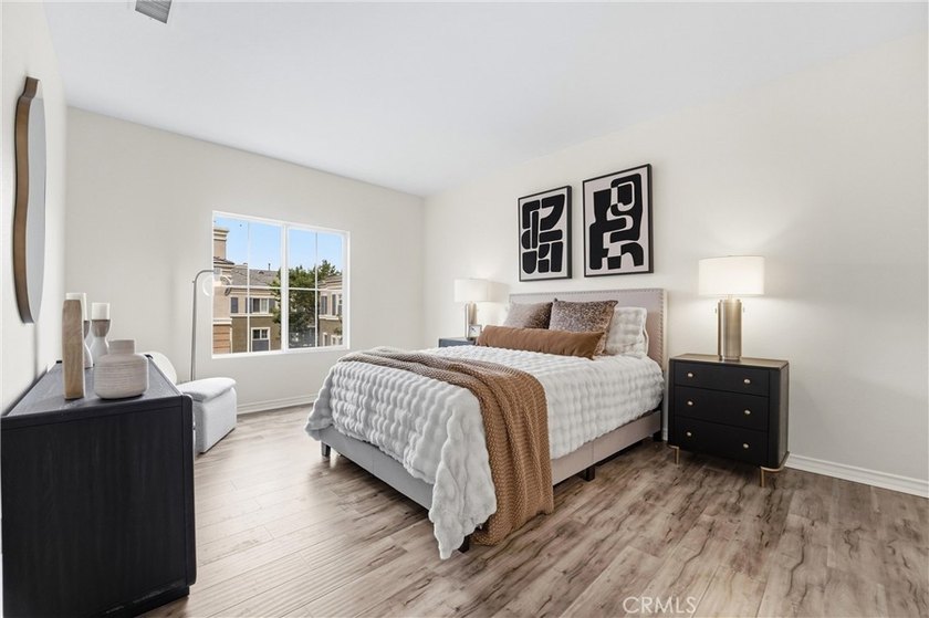 Welcome to Vantage at South Coast Metro, a gated townhome - photo 20