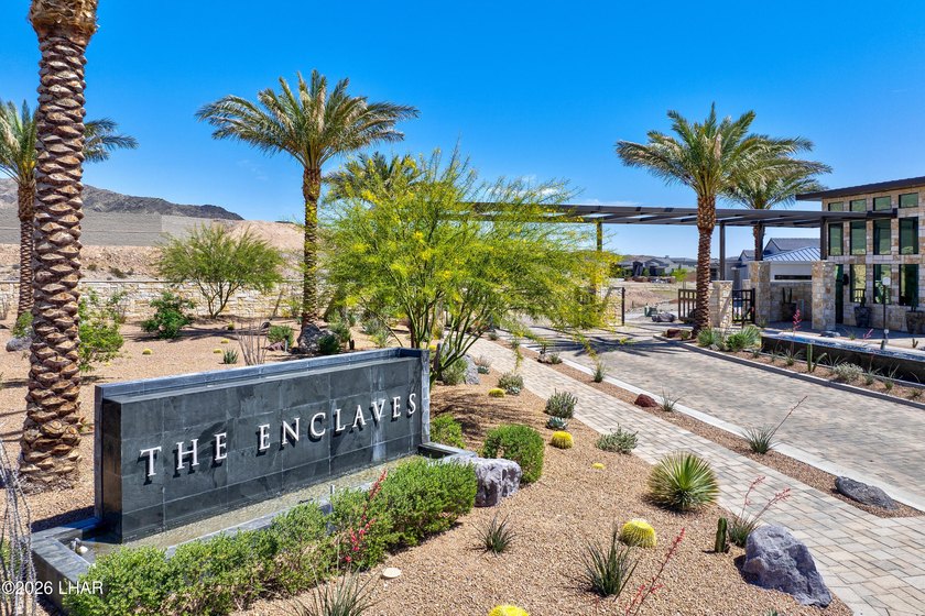 Experience elevated desert living in this beautifully crafted - photo 4