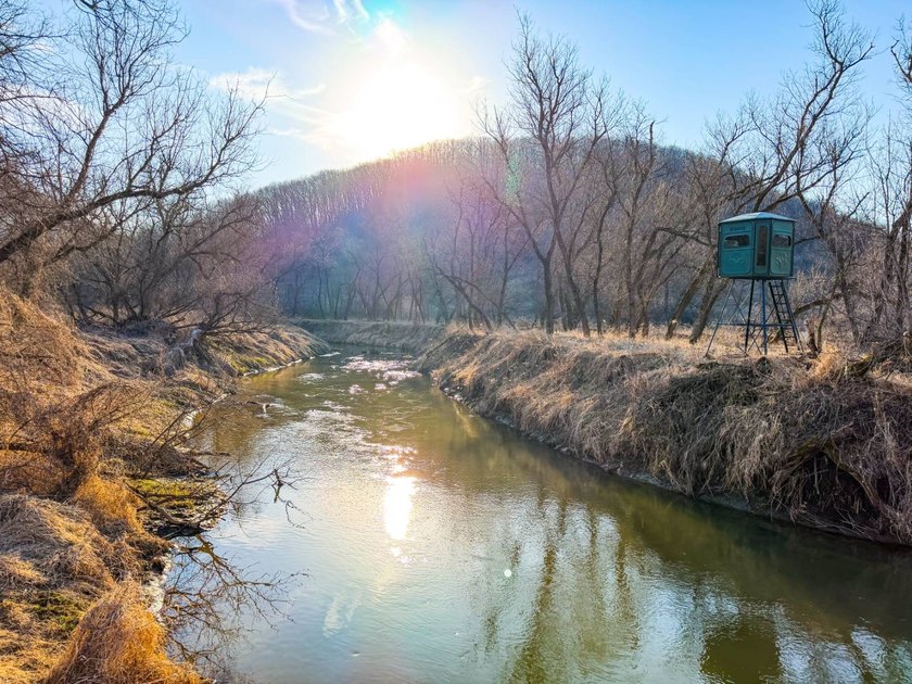 Introducing the West Fork Kickapoo River Farm, an exceptional 90 - photo 34