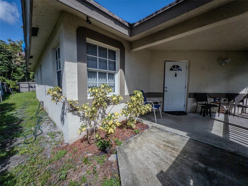 Discover this charming 2-bedroom, 1-bath single-family home - photo 7