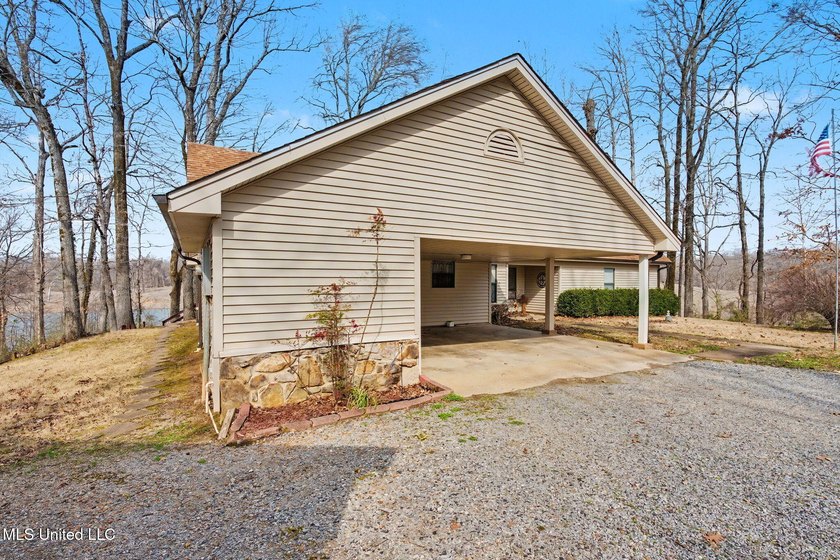 Rare opportunity to own 21+ acres in the heart of Hernando! This - photo 3