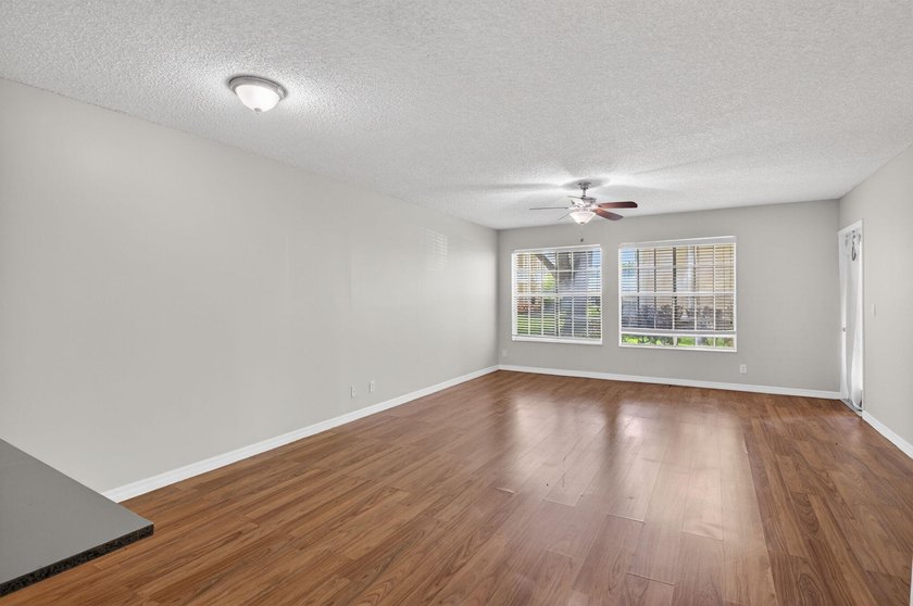 Welcome to this thoughtfully designed two-bedroom, two-bathroom - photo 7