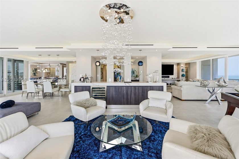 A rare opportunity to own one of Fort Lauderdale's most - photo 2