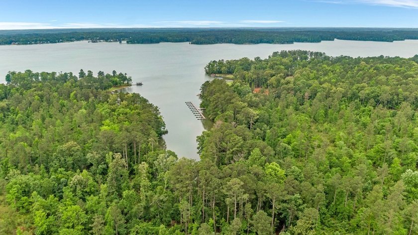 Welcome to Emerald Cove, Lake Greenwood's newest lakefront - photo 6