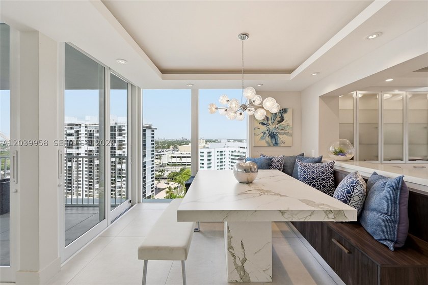 A rare opportunity to own one of Fort Lauderdale's most - photo 9