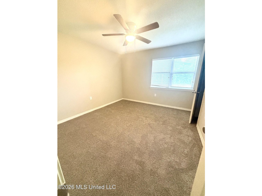 Great opportunity to own this income producing condominium in - photo 13