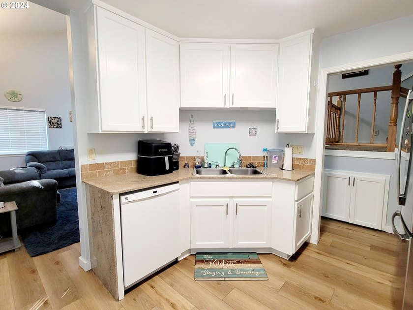 2 Bed Townhouse style Home in the Harris Heights planned - photo 13