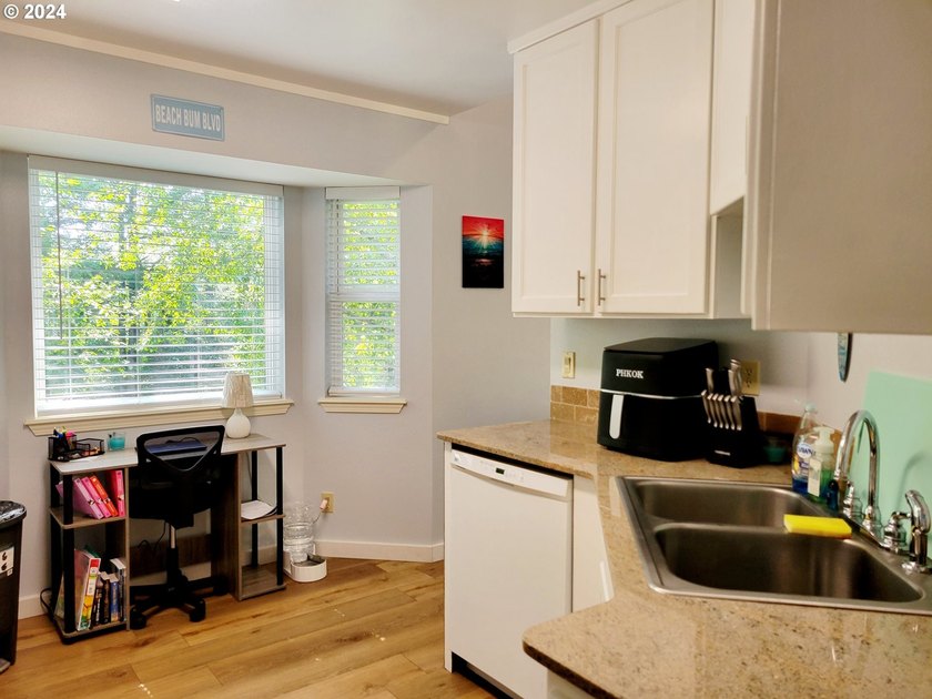 2 Bed Townhouse style Home in the Harris Heights planned - photo 14