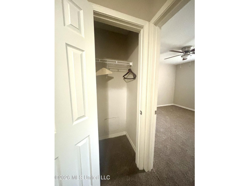Great opportunity to own this income producing condominium in - photo 15