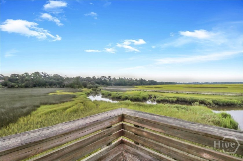 A truly turnkey opportunity in a gated, waterfront community! - photo 22