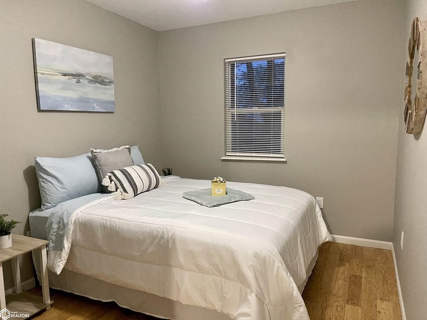 Location! Location! Location!! Enjoy your relaxing getaway in - photo 5