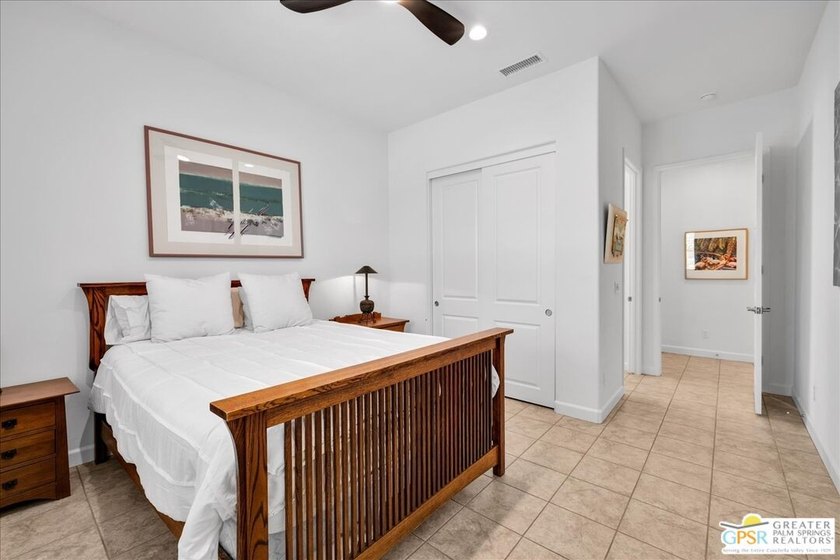 Luxury Desert Retreat with OWNED SOLAR, Private Pool &amp; Spa, and - photo 26