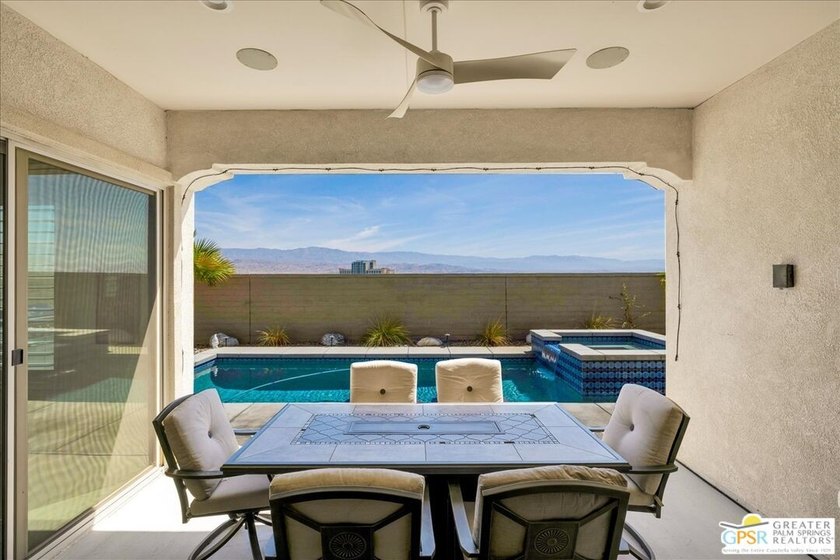 Luxury Desert Retreat with OWNED SOLAR, Private Pool &amp; Spa, and - photo 28
