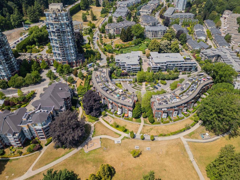 Welcome to The Lookout at Victoria Hill. This 2 bedroom + den, 2 - photo 3