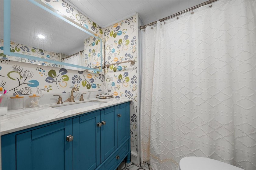 Welcome to 377 Lake View Drive in Sunset Harbor on beautiful - photo 20