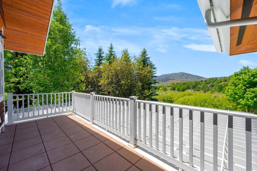Commanding panoramic views of Bald Mountain define this - photo 20