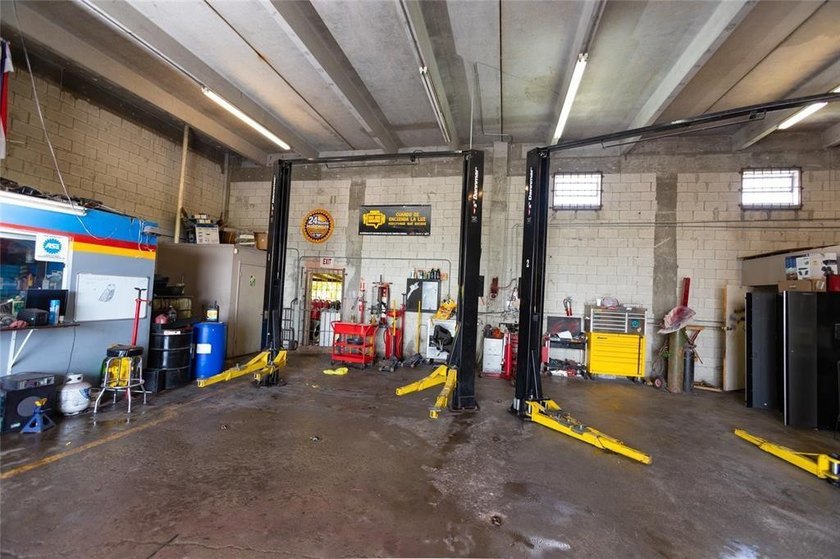 Successful and established Auto Repair business for sale only - photo 8