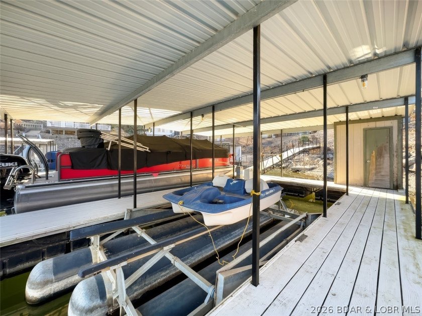 Updated Lake Front Home with Cove protection and Main Channel - photo 37