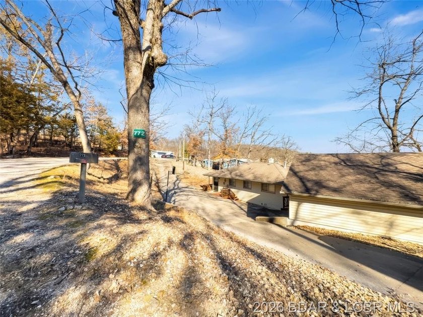 Updated Lake Front Home with Cove protection and Main Channel - photo 42