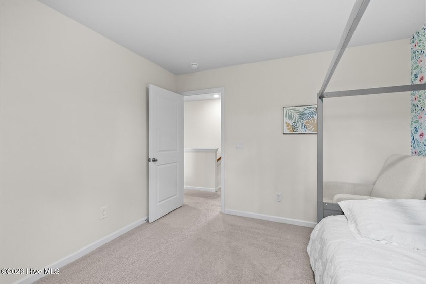 Welcome home to 1013 Ella Bengel Drive in the sought-after West - photo 33