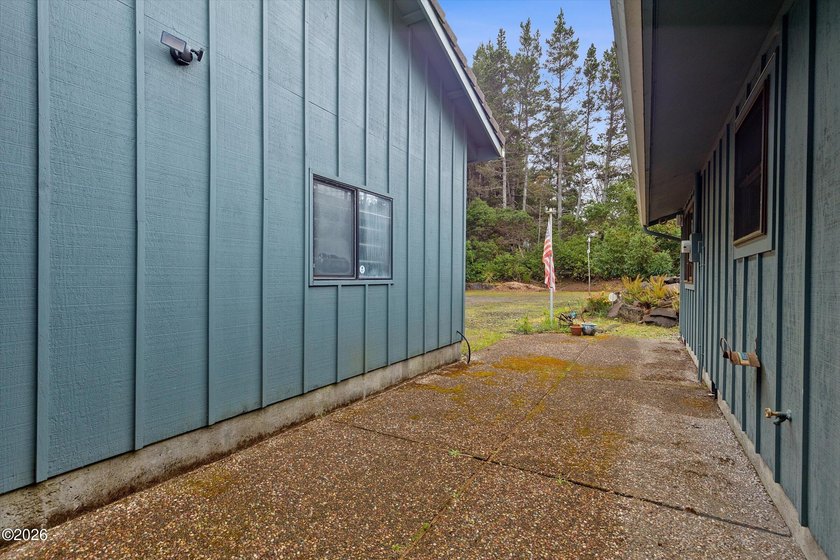 Price Reduced. Motivated Sellers. Move right in and enjoy for - photo 23