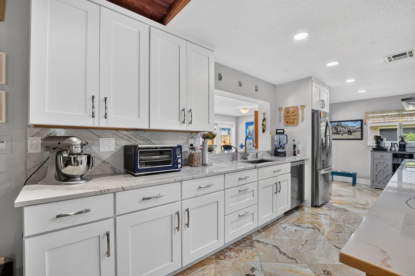 Discover exceptional Florida living in this beautifully updated - photo 23