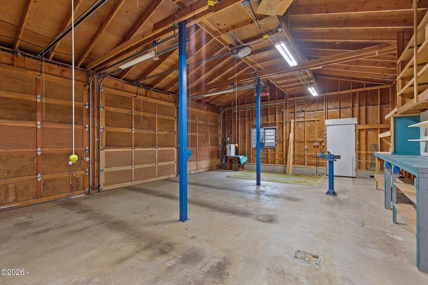 Price Reduced. Motivated Sellers. Move right in and enjoy for - photo 28