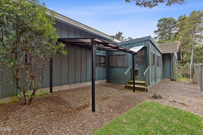 Price Reduced. Motivated Sellers. Move right in and enjoy for - photo 31