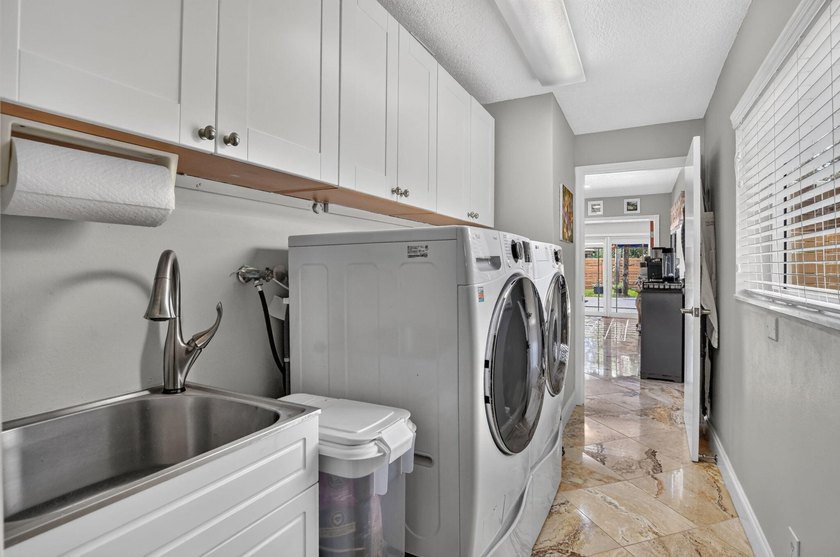 Discover exceptional Florida living in this beautifully updated - photo 39