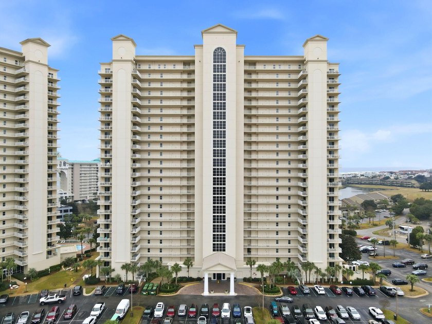 Enjoy the ultimate resort-style living at Ariel Dunes, where - photo 43
