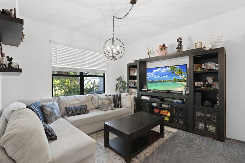 Outstanding opportunity for a 3-bedroom, 2.5-bathroom townhome - photo 11