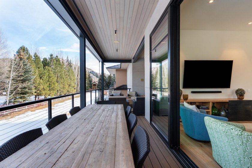 Custom home completed in 2022 and thoughtfully designed by Jim - photo 15