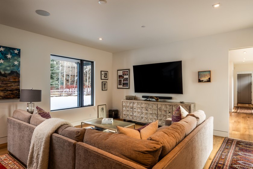 Custom home completed in 2022 and thoughtfully designed by Jim - photo 28