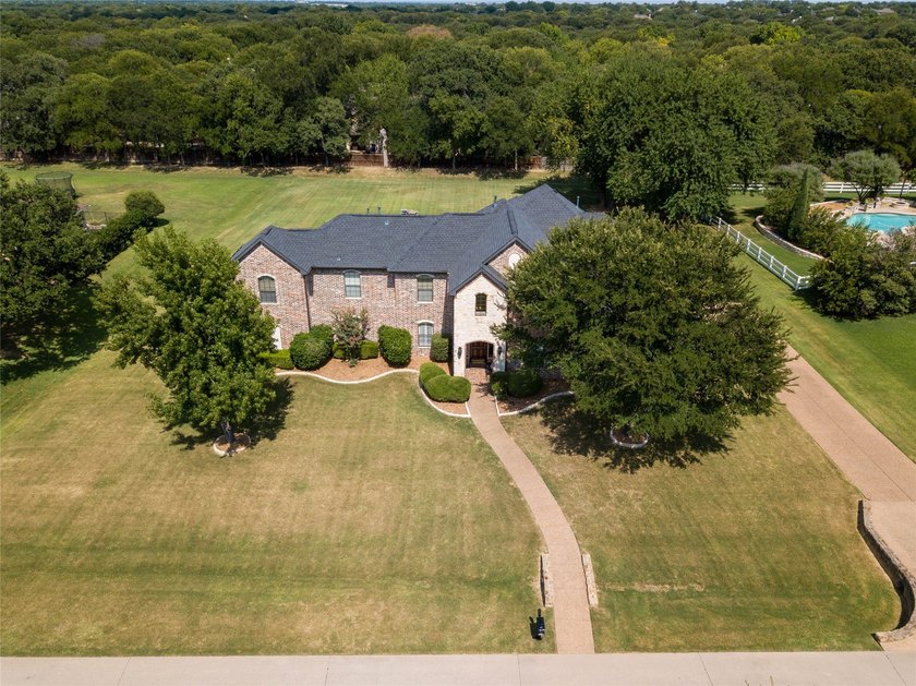 LOCATION &amp; ACREAGE in desirable BRIDLEWOOD FARMS in the popular - photo 29
