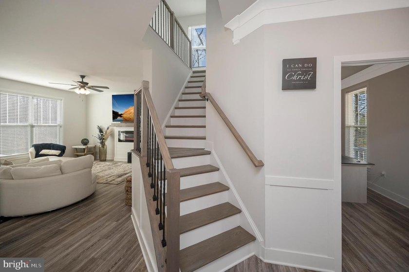 Welcome to Wyndemere-where elevated design meets the LAKE ANNA - photo 10