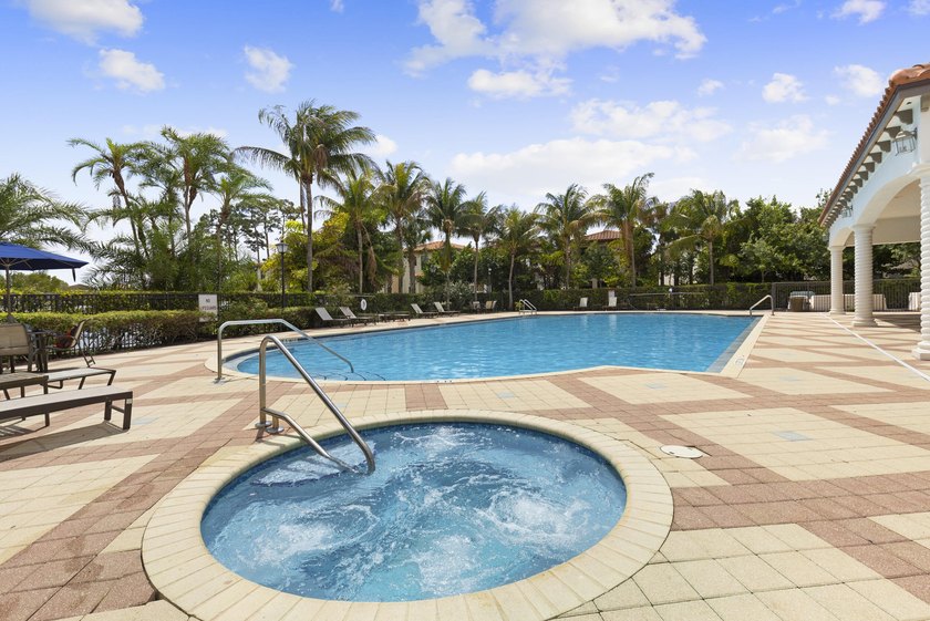Outstanding opportunity for a 3-bedroom, 2.5-bathroom townhome - photo 30