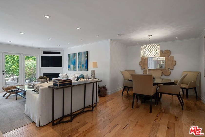 Welcome to coastal living at its finest on the Marina Peninsula - photo 6