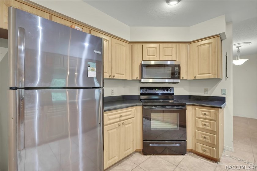 RIVERHAVEN VILLAGE - Located in the desirable Florida community - photo 22